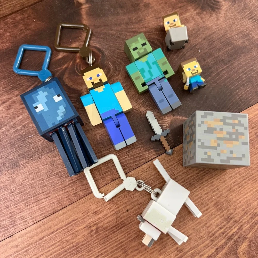 Minecraft Figure Lot Steve Zombie Squid Wolf Ore Block Keychains 8pc Set